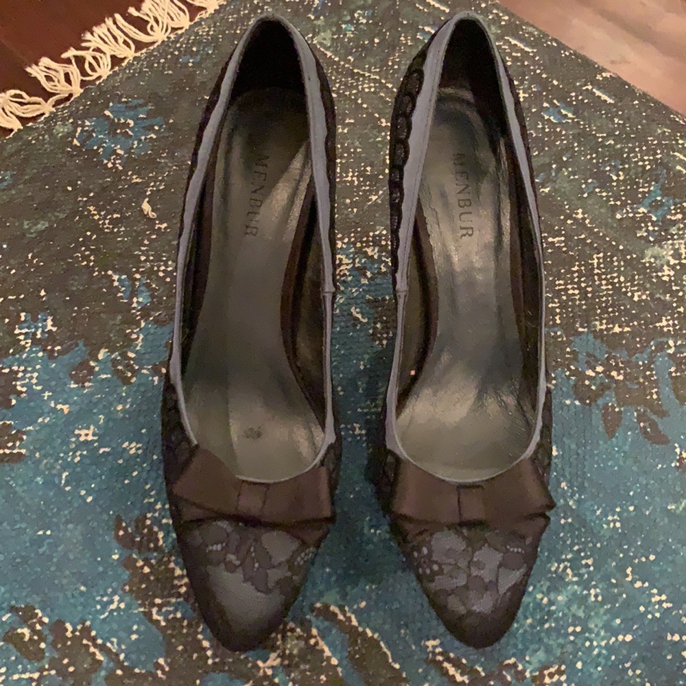 Menbur/Anthropologie Black and Blue Satin and Lace Heels
